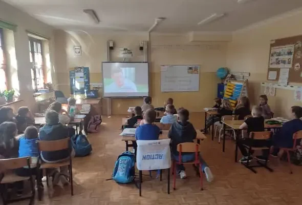 Szkoła w Wapielsku uczy dzieci, jak być dobrym kolegą – Dzień bez Przemocy