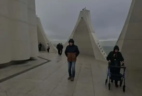 Seniorzy z gminy odwiedzili Konotop – zobaczyli Monument Matki Bożej Miłosiernej
