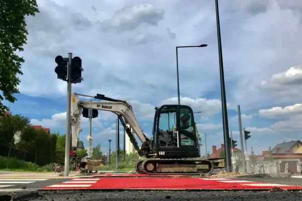 Umowa na remont drogi w Cegielni podpisana. Inwestycja za ponad 442 tys. zł